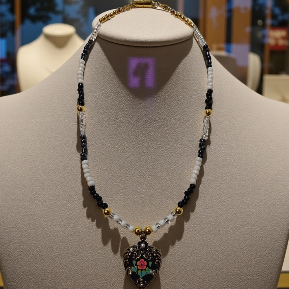 Handmade Beaded Necklace w/ Gilded Age Pendant - Picture 4 of 8